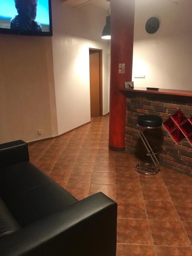Piwnica Pansiyon Miechów Dış mekan fotoğraf