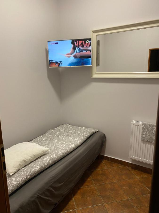 Piwnica Pansiyon Miechów Dış mekan fotoğraf